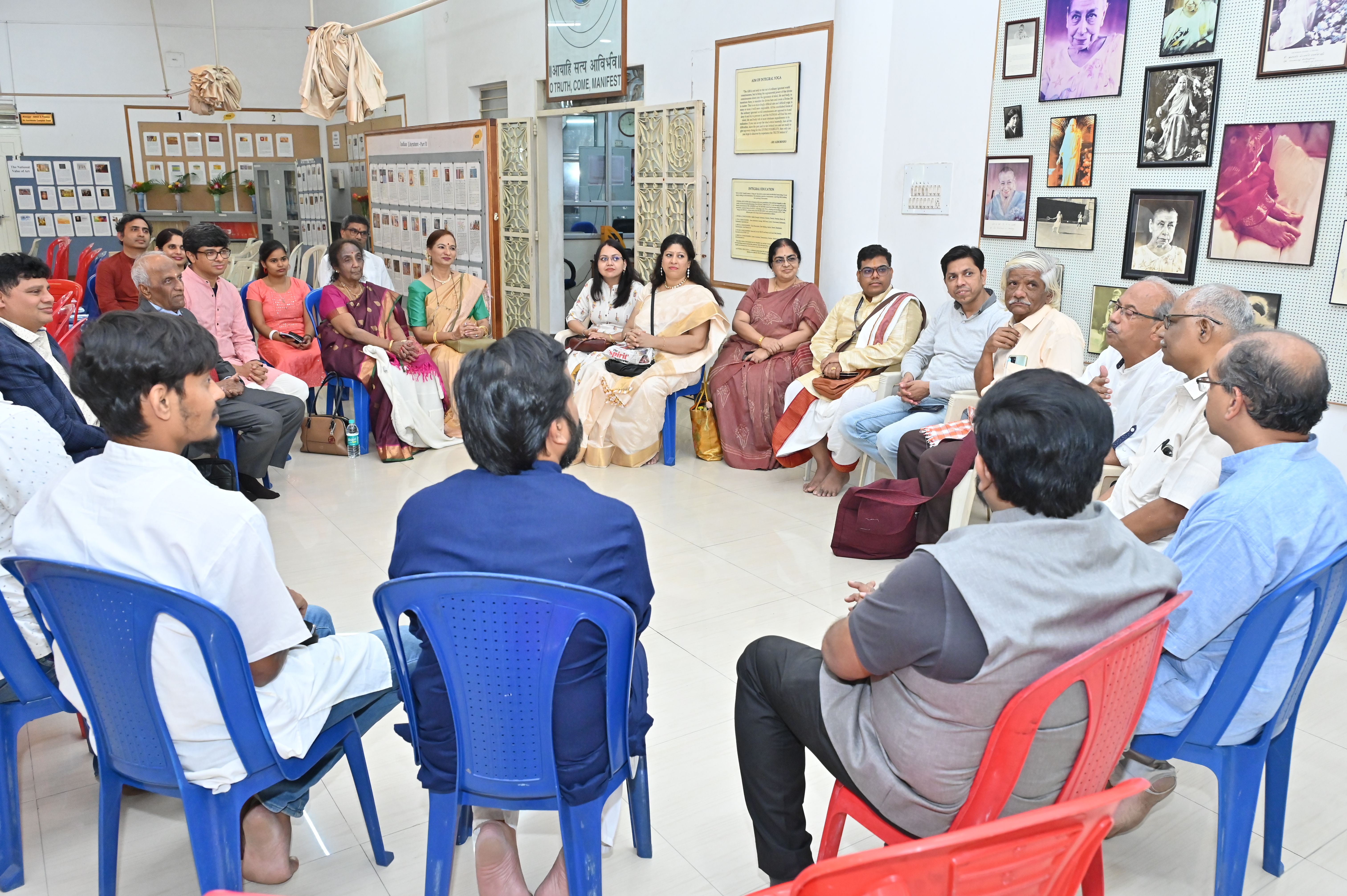 Participants gathered in a Living Veda™ discussion