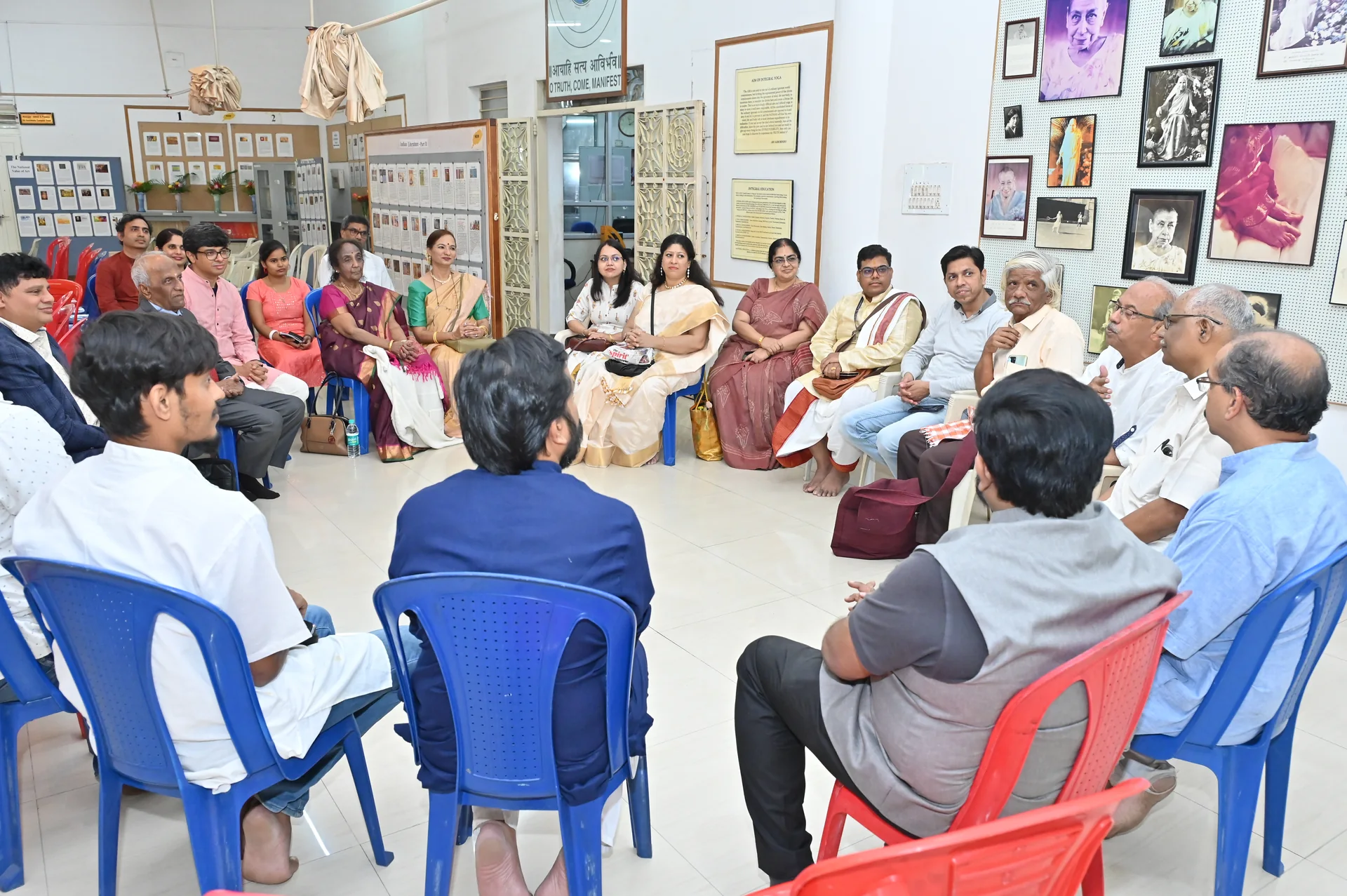 Participants gathered in a Living Veda™ discussion